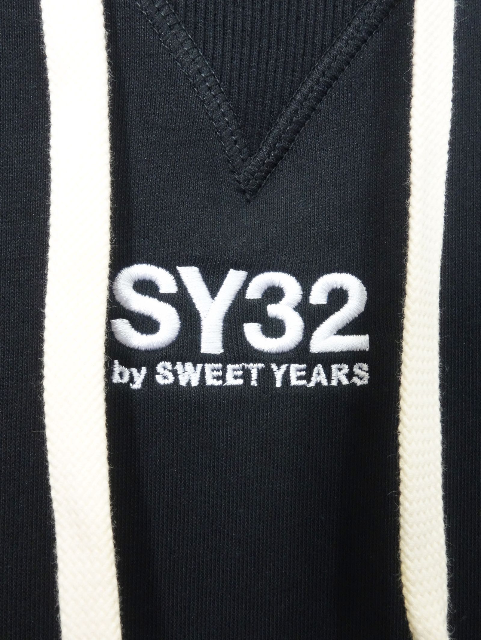 WORLD STAR P/O HOODIE / TNS1716 / パーカー
