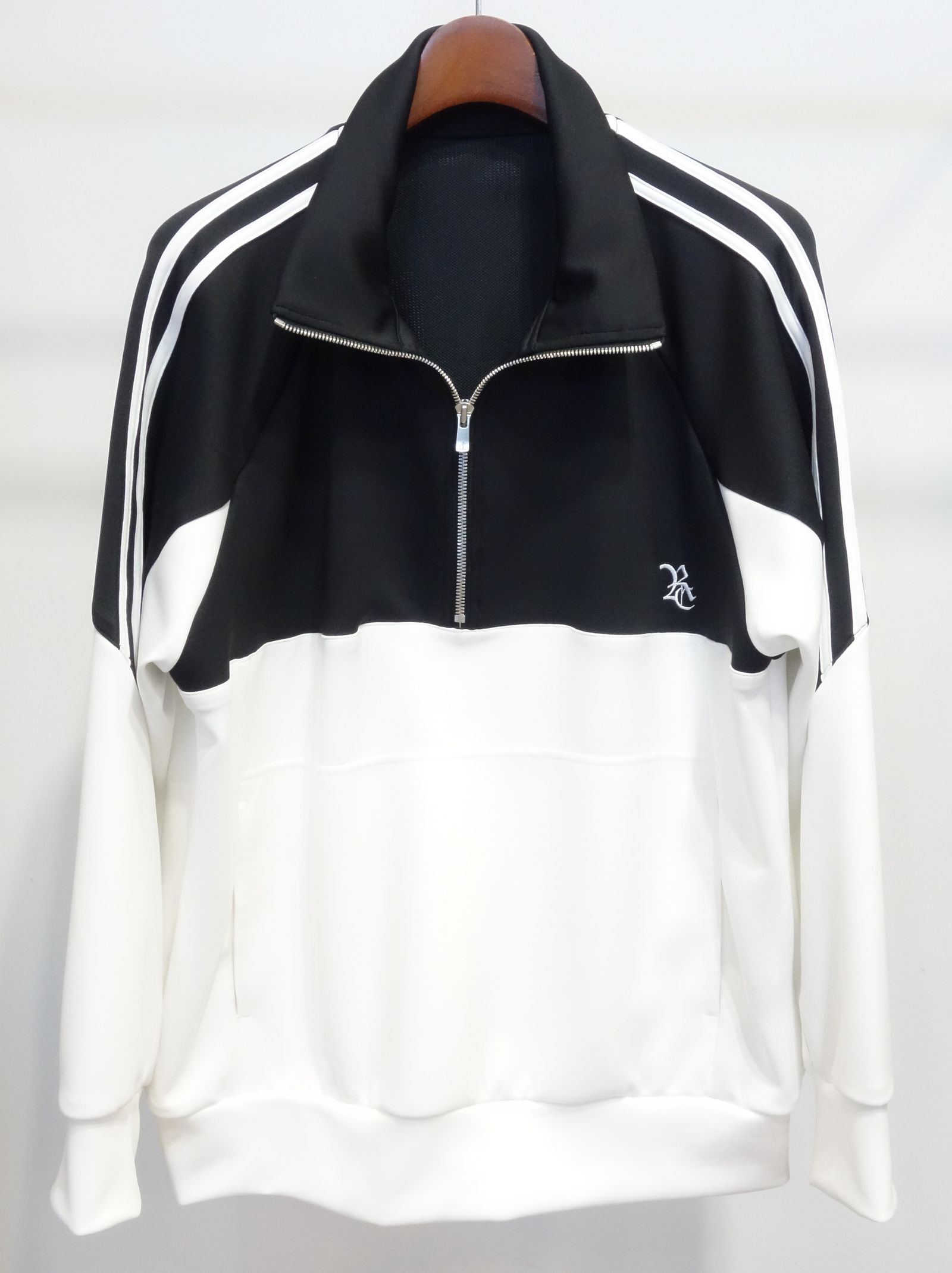 TYLER LINE TRACK JK / RC22-C-010 / ライントラックジャケット ※