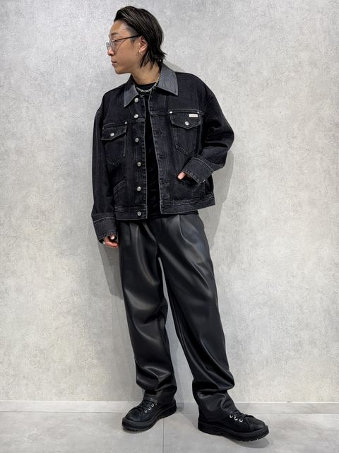 カルバンクライン新作×RESOUND別注レザーワイドパンツ