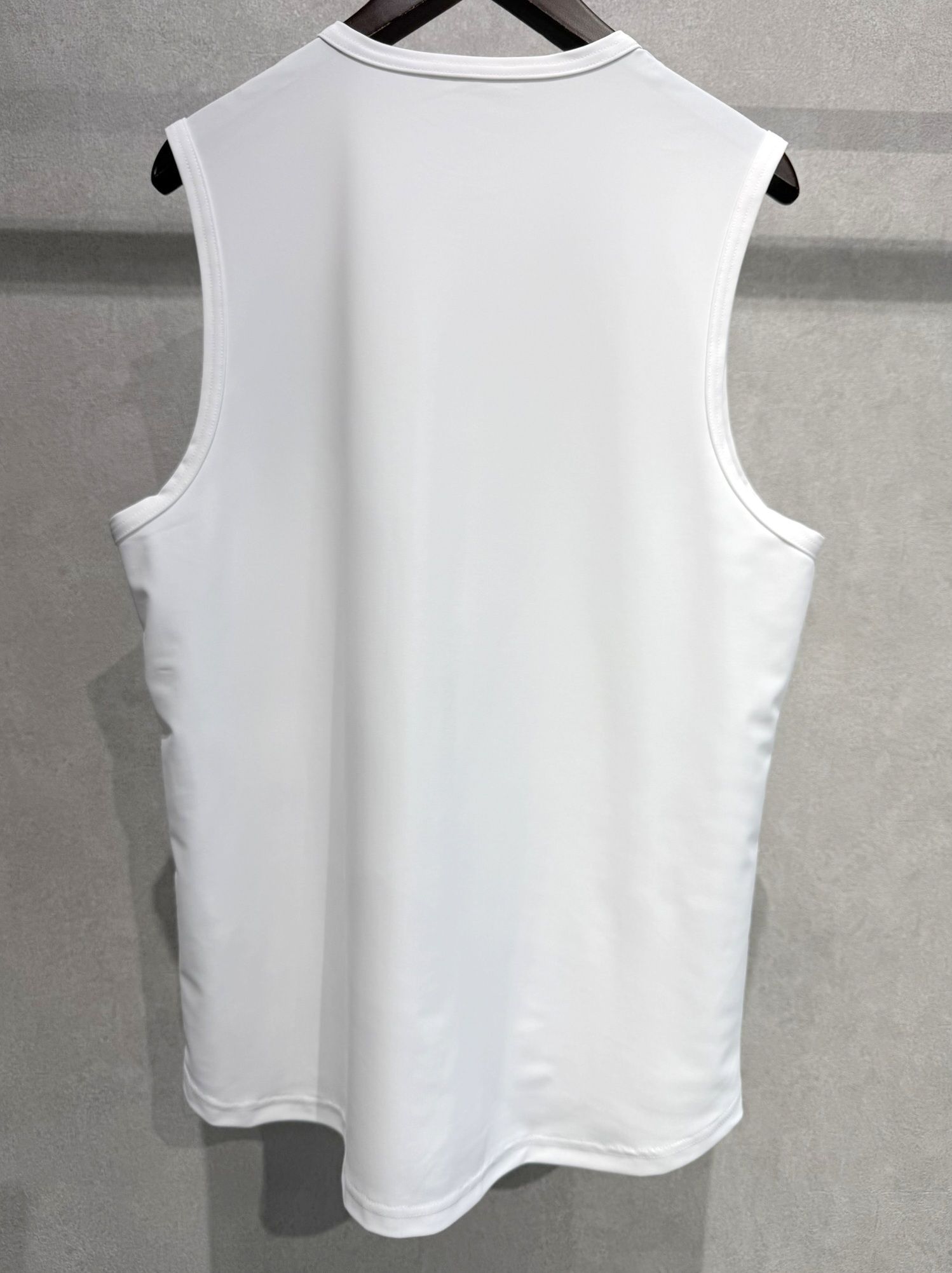 RUSH OVER NO SLEEVE / RC36-T-010 / ラッシュガードノースリーブ / RCホワイト