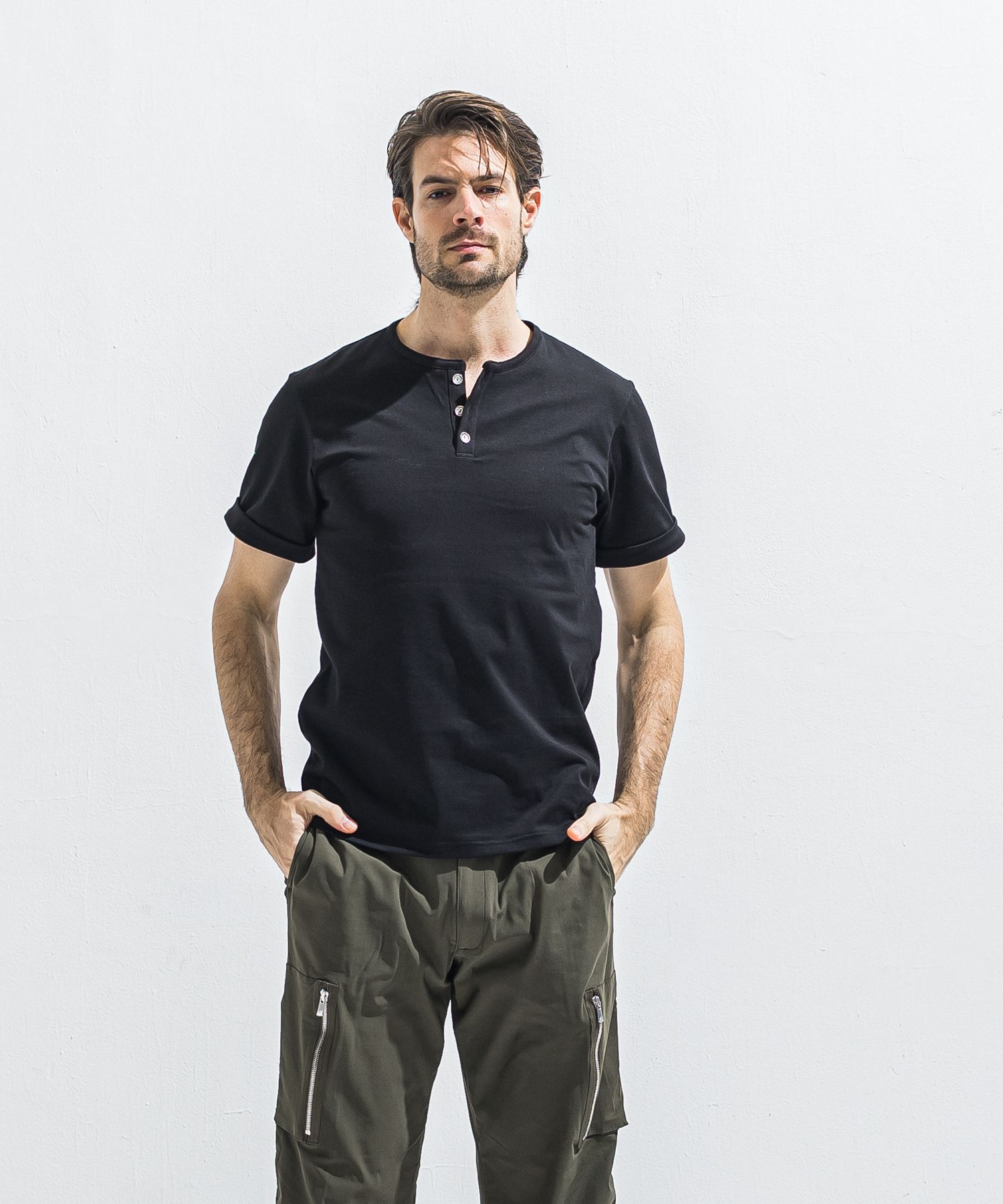 ROLL UP HENRY T / RC40-T-005 / ロールアップヘンリーネックTシャツ / ブラック (4月中旬入荷予定)