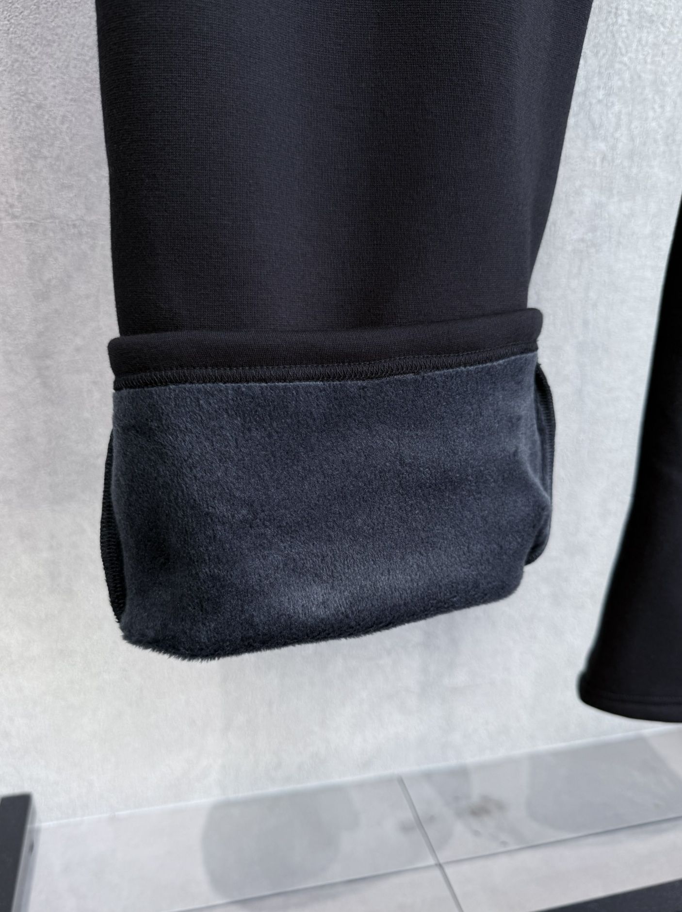 VELOURS FLEECE WIDE TUCK PANTS / RC38-ST-016HWT / 裏起毛スウェットワイドタックパンツ / ブラック