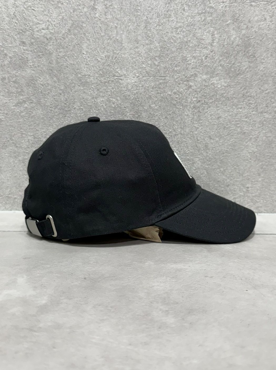 ロゴパッチベースボールキャップ / 4D5103G / UB1(ブラック)