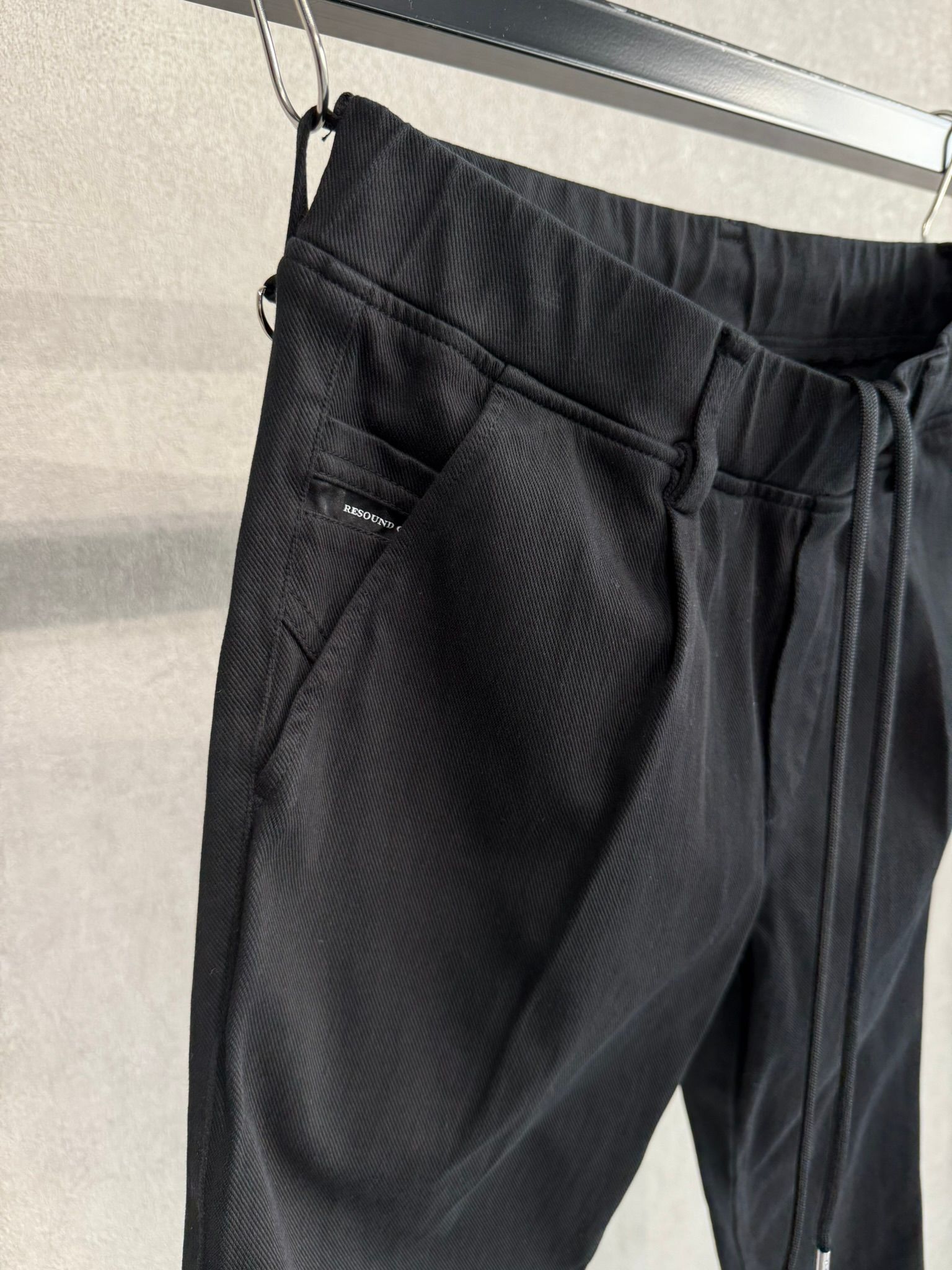 DENIM JERSEY CHRIS EASY TUCK PT / RC36-ST-016TD / ライトオンスデニムジャージイージータックパンツ / ブラック