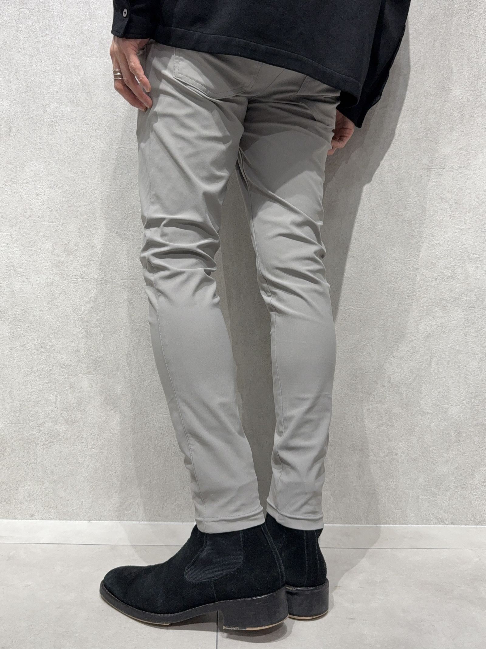 CHRIS EASY TUCK PANTS / RC39-ST-016T / ナイロンイージータックパンツ / グレー