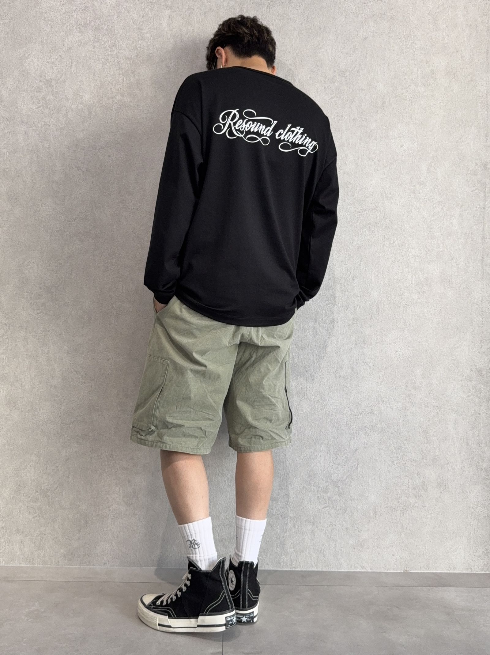 より一層オシャレに見える、ロンTEE×ハーパンの合わせ