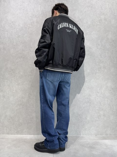 Calvin Kleinナイロンジャケット×RESOUNDワイドデニムコーデ