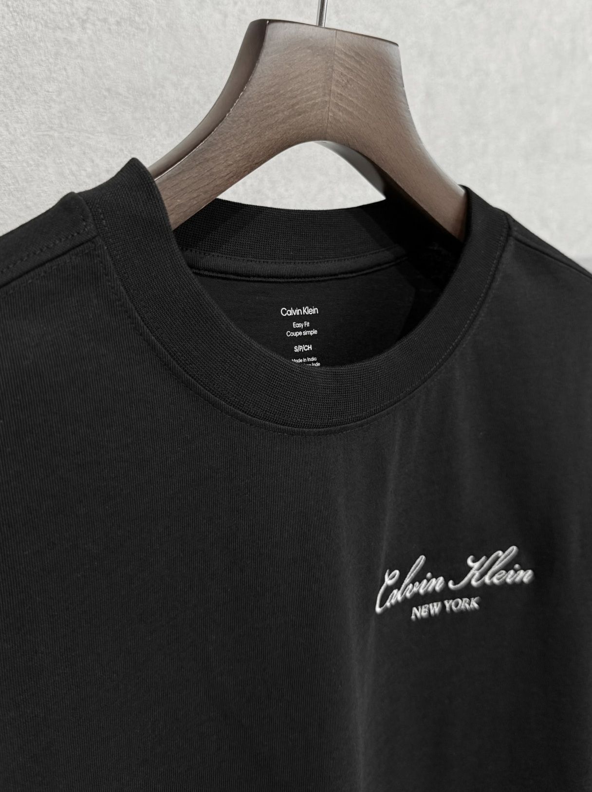 ロングスリーブ イージー20sスクリプトグラフィックTシャツ / 4RH854G / UB1(ブラック)