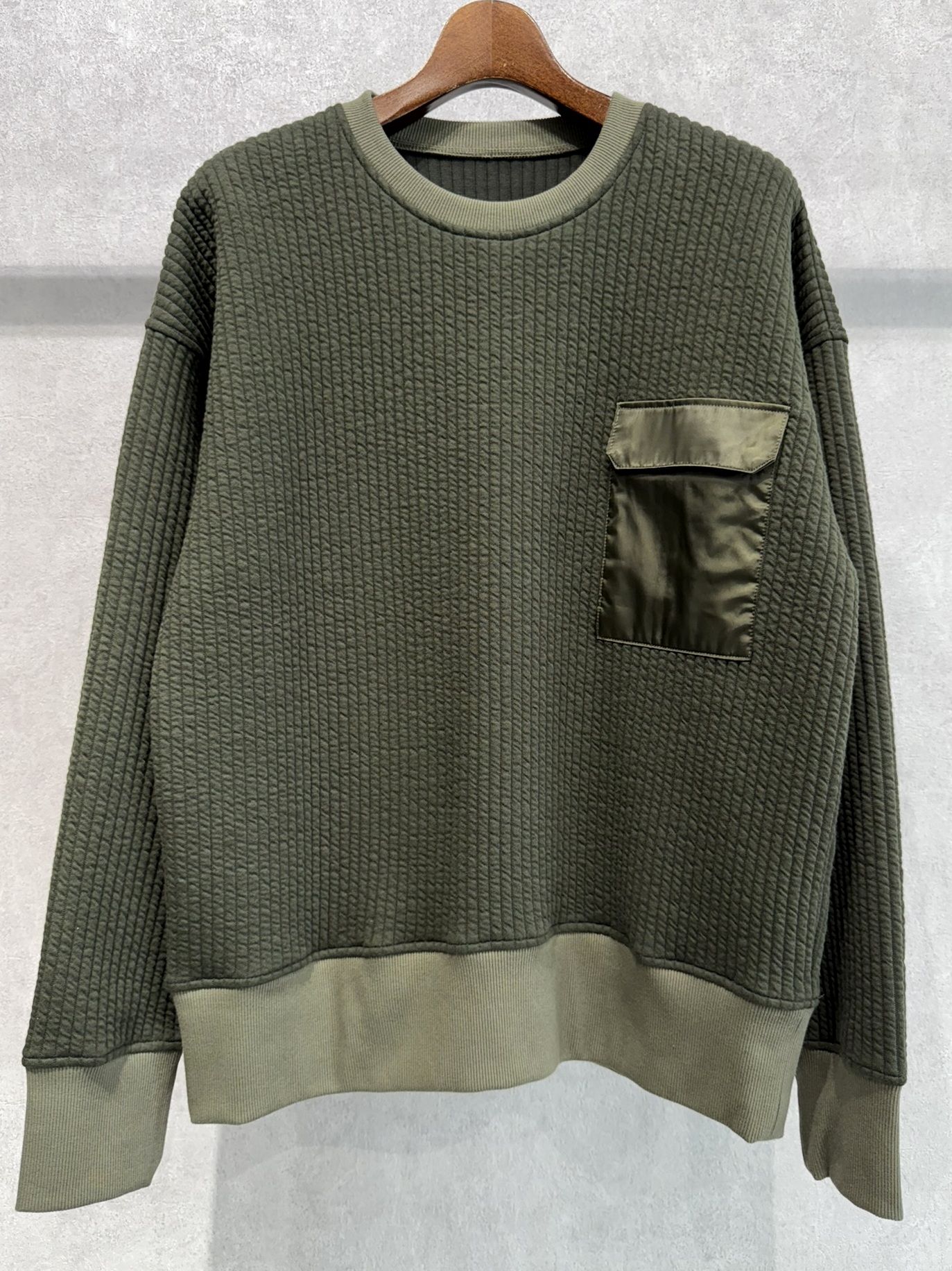 STRIPE QUILTING DROP TRAINER / RC37-C-003 / ストライプキルティングトレーナー / カーキ