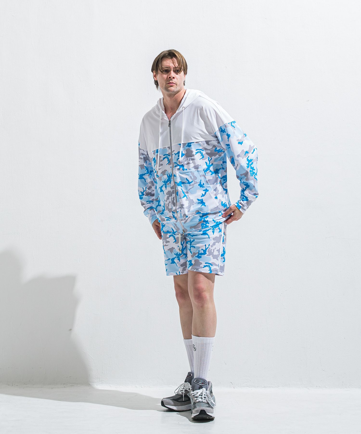 RUSH OVER ZIPUP HOODIE / RC40-C-001 / ラッシュガードパーカー / カモフラサックス (5月下旬入荷予定)