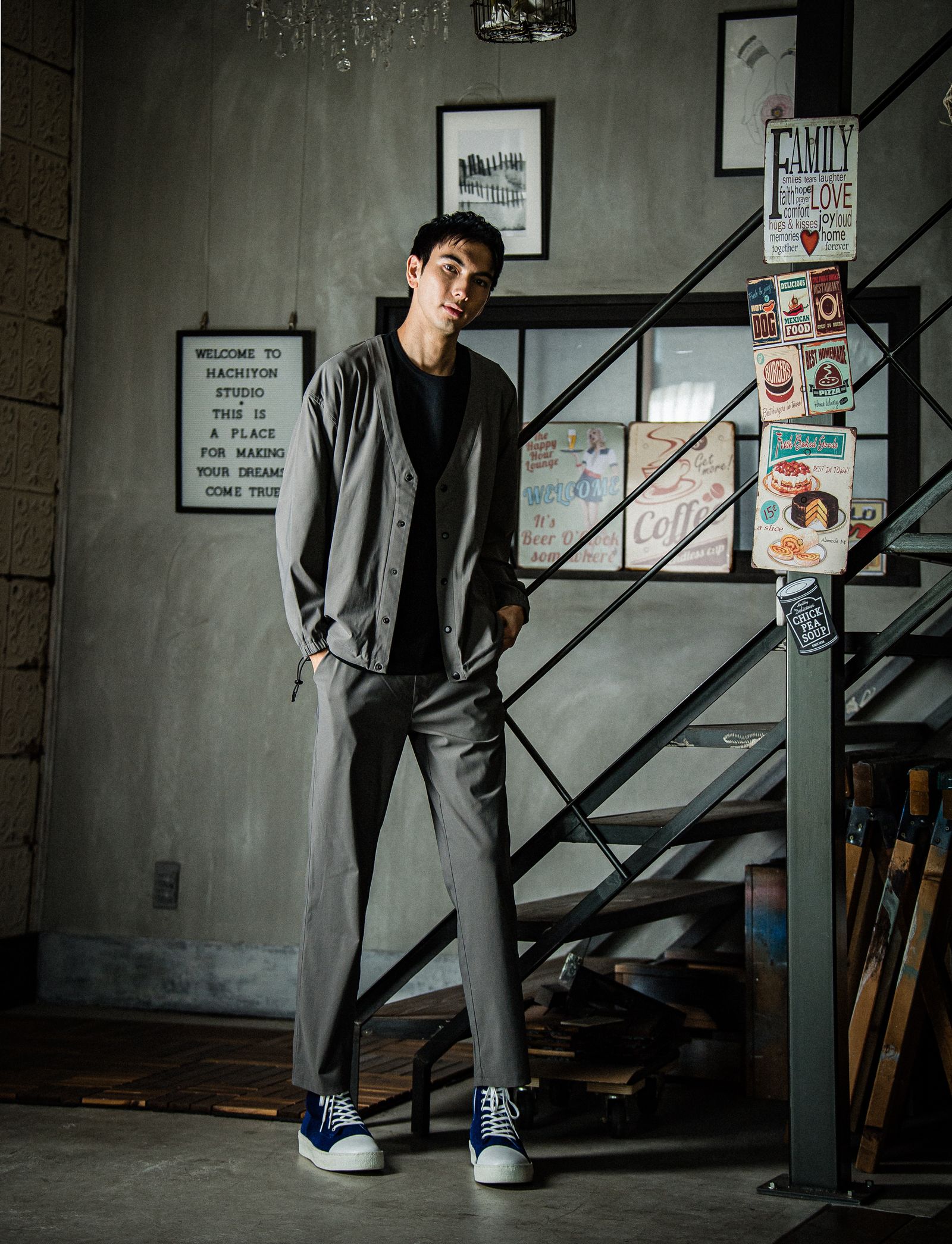 CHRIS EASY WIDE PANTS / RC31-ST-016W / ナイロンワイドパンツ / チャコール
