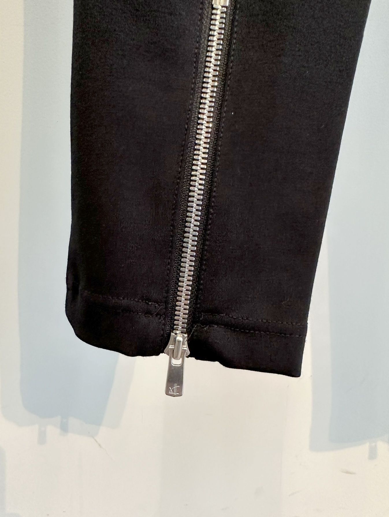 【JOEMONTANA×RESOUND】 ERIC EASY PANTS / RC28-ST-027-J / 裾ジップルーズイージーパンツ / ブラック
