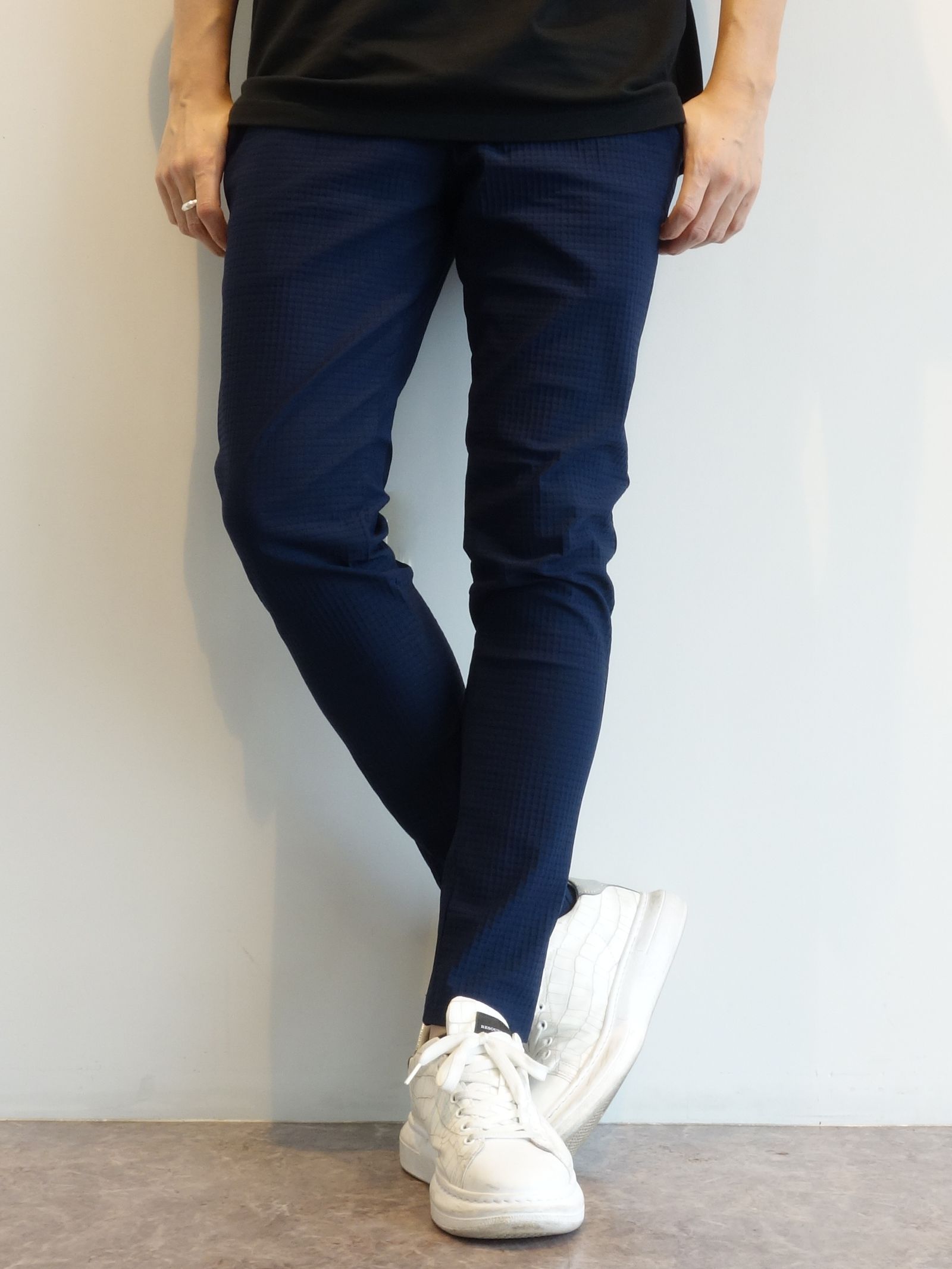 CHRIS EASY TUCK PANTS / RC25-ST-016T / リップルイージータックパンツ / ネイビー