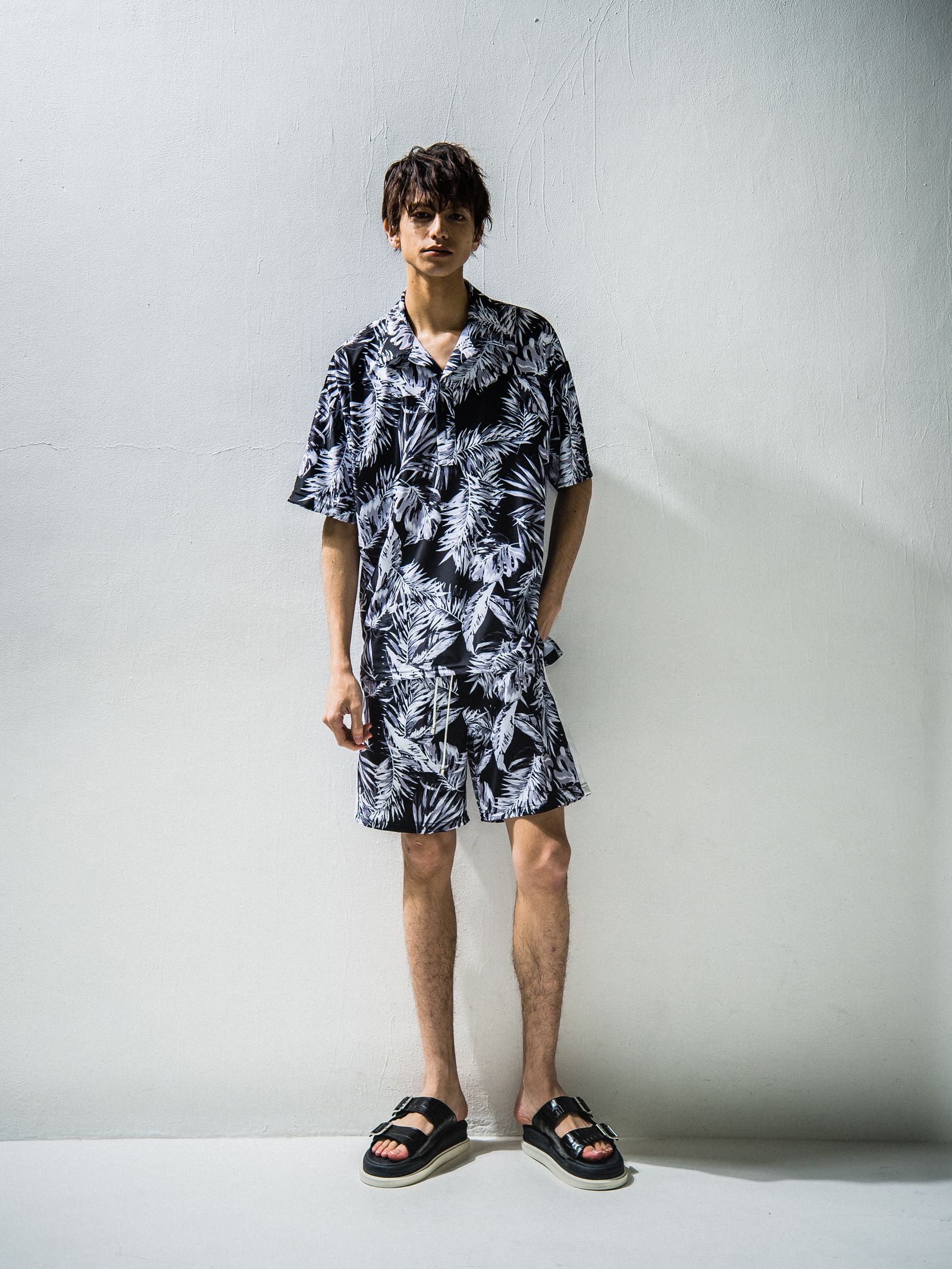 LEAF RUSH OVER POLO / RC24-T-013 / ラッシュガードポロシャツ