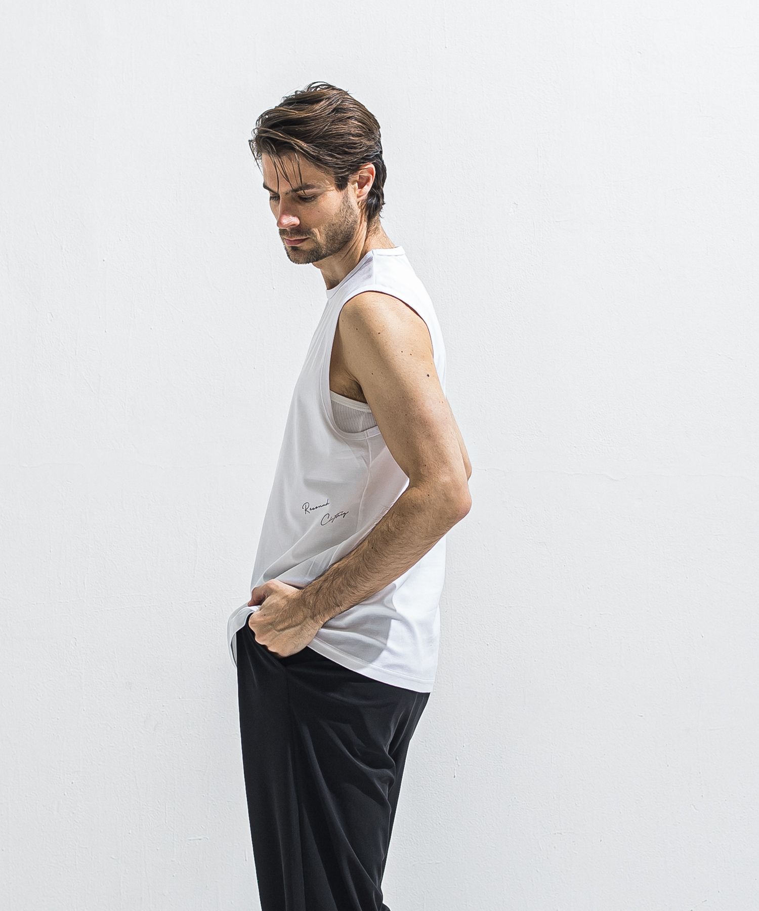 OVER NO SLEEVE / RC40-T-010 / サイドロゴメッシュノースリーブ / ホワイト (6月上旬入荷予定)