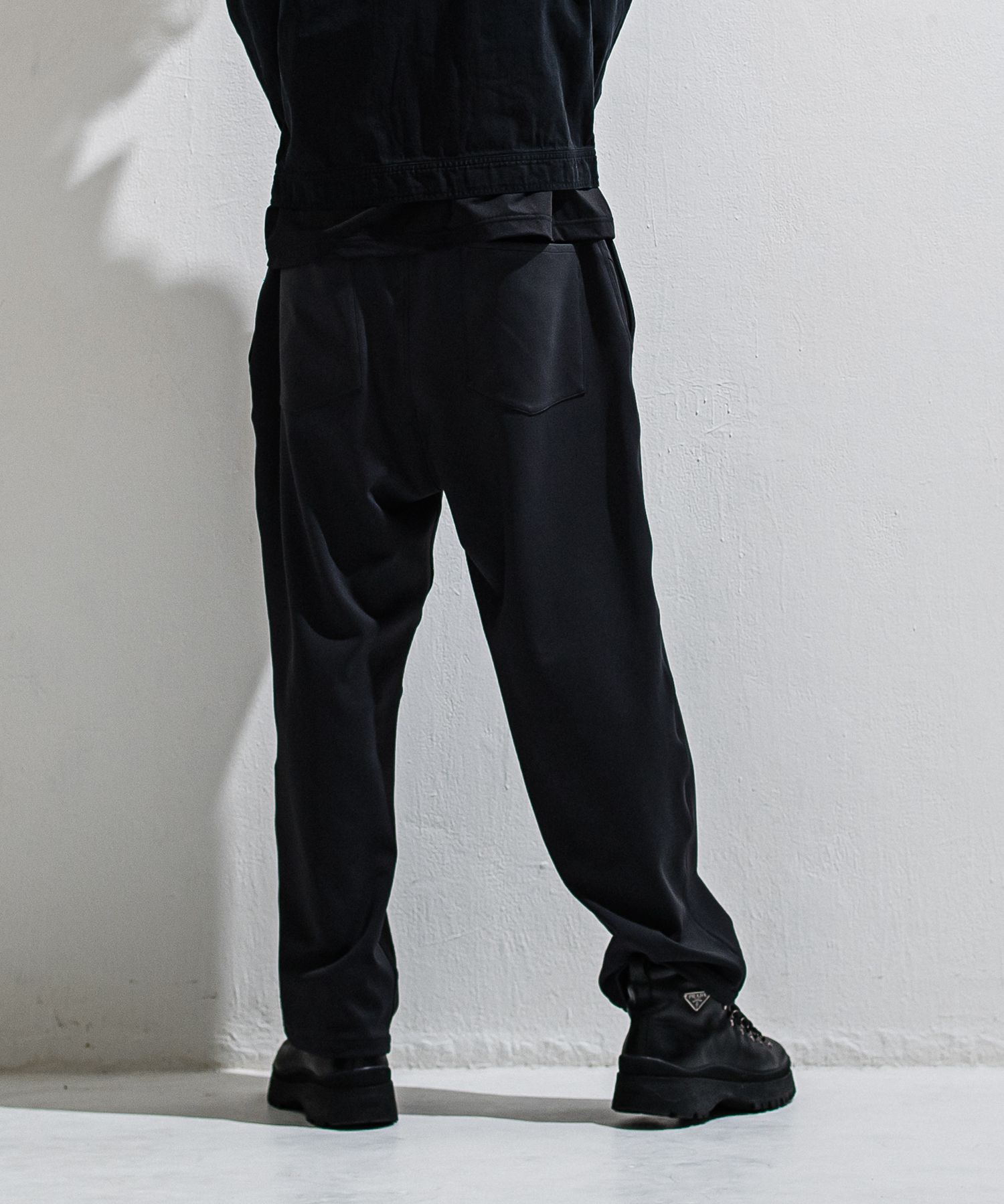EMILIO DB WIDE PANTS / DP1-ST-003 / ダンボールジャージスーパーワイドパンツ / ブラック (3月中旬入荷予定)