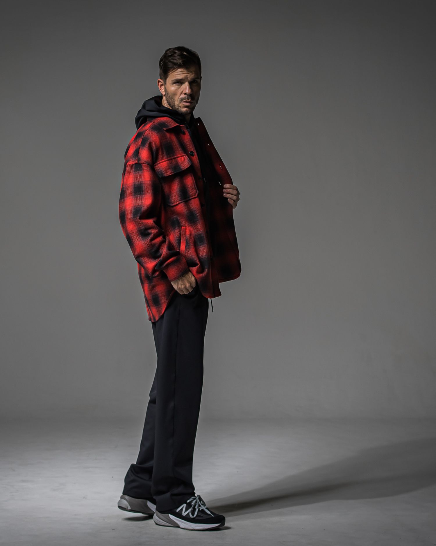 BACK ID LOOSE HOODIE / RC37-C-006 / バックロゴパーカー / ブラック (9月中旬入荷予定)