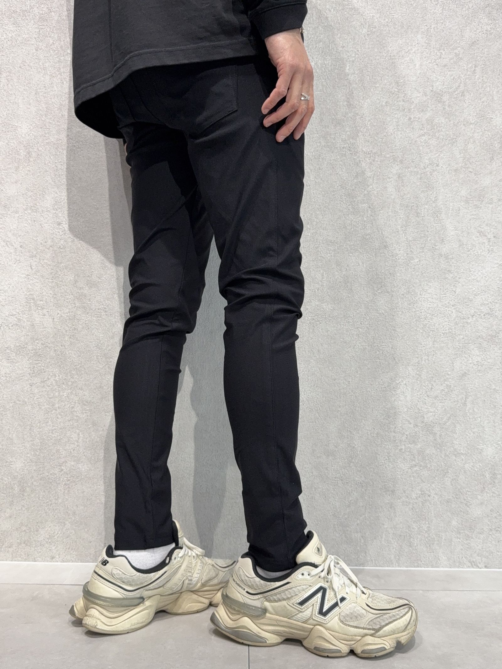 CHRIS EASY TUCK  PANTS / RC36-ST-016T / ナイロンイージータックパンツ / ブラック