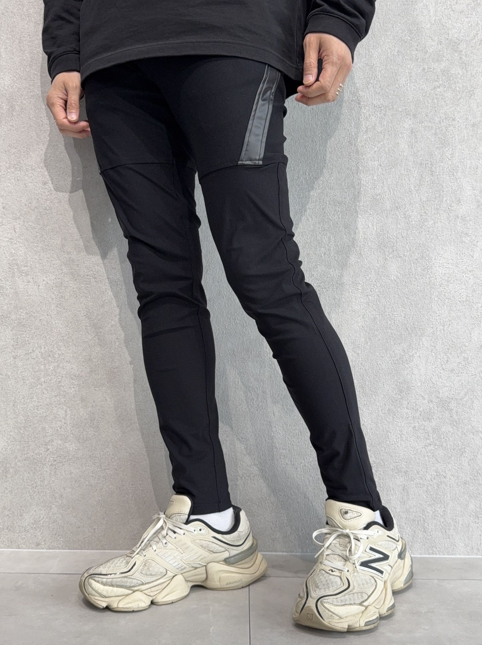 #Re:room ブラック (RCGC) NYLON COLOR PANTS 092024_RRR_BODY023_06555524-