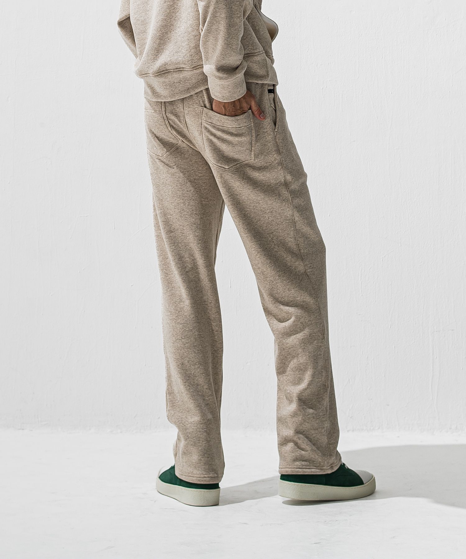 VELOURS FLEECE WIDE TUCK PANTS / RC42-ST-016HWT / 裏起毛セミワイドタックパンツ / ベージュ (11月中旬入荷予定)