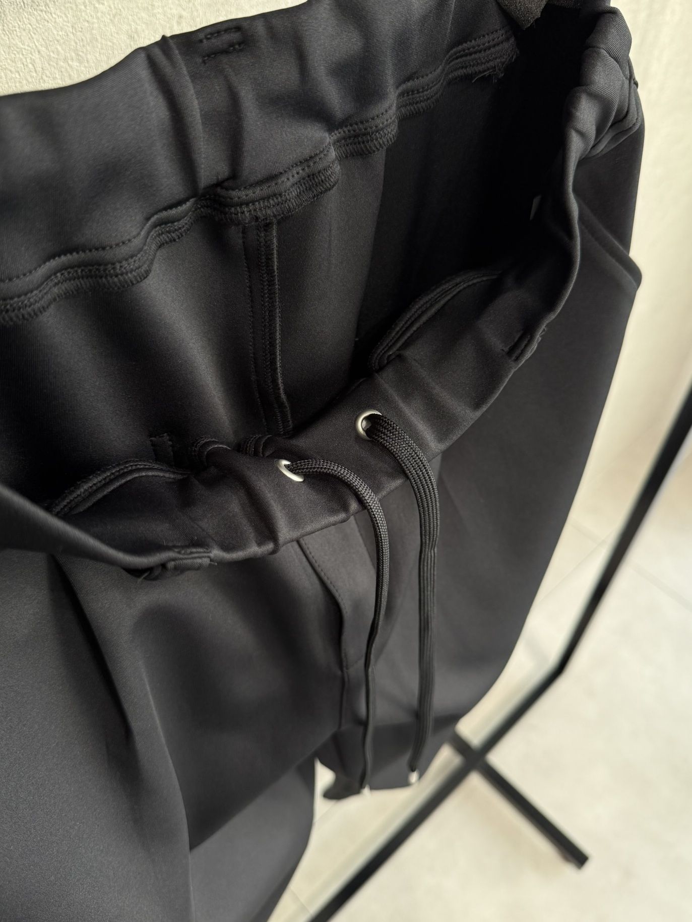 CHRIS EASY WIDE TUCK PANTS / RC37-ST-016WT / ワイドタックパンツ / ブラック