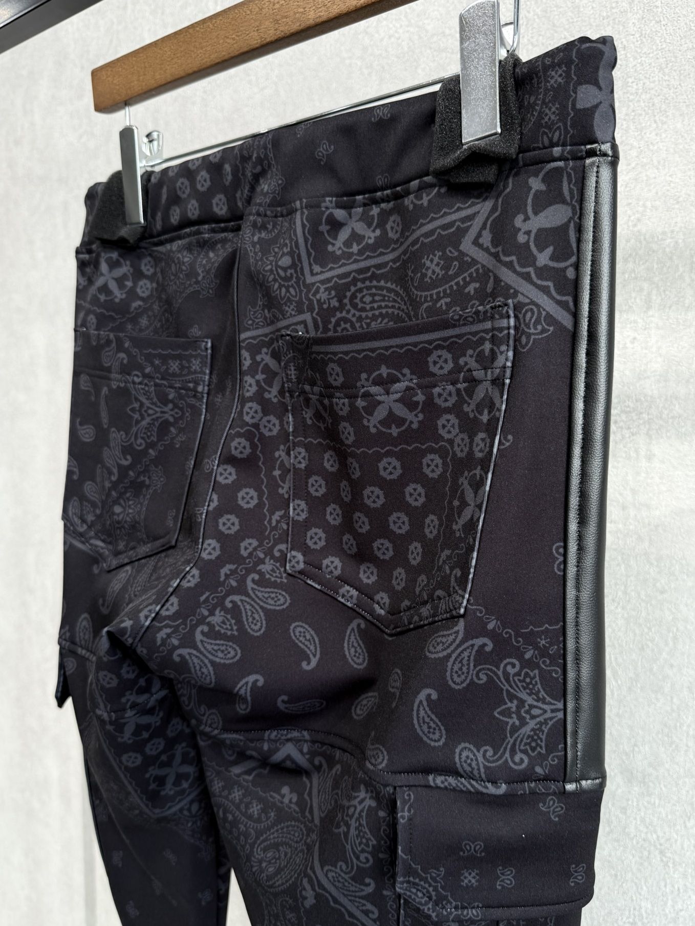 DARRELL HEAT CARGO PT / RC38-ST-010H / 裏起毛カーゴラインパンツ / ペイズリーブラック