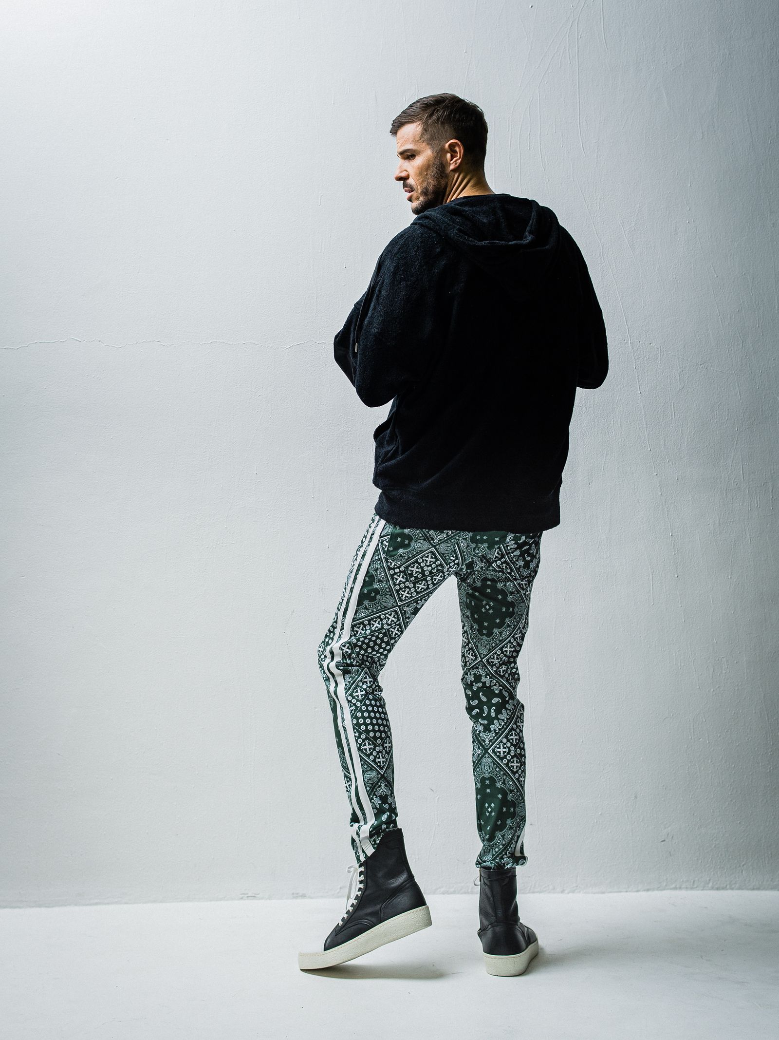 WEST PILE ZIP LOOSE HOODIE / RC27-C-008 / パイルジップパーカー / ブラック