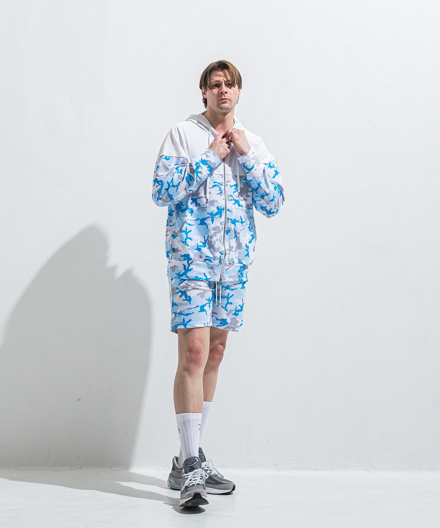 RUSH OVER ZIPUP HOODIE / RC40-C-001 / ラッシュガードパーカー / カモフラサックス (5月下旬入荷予定)