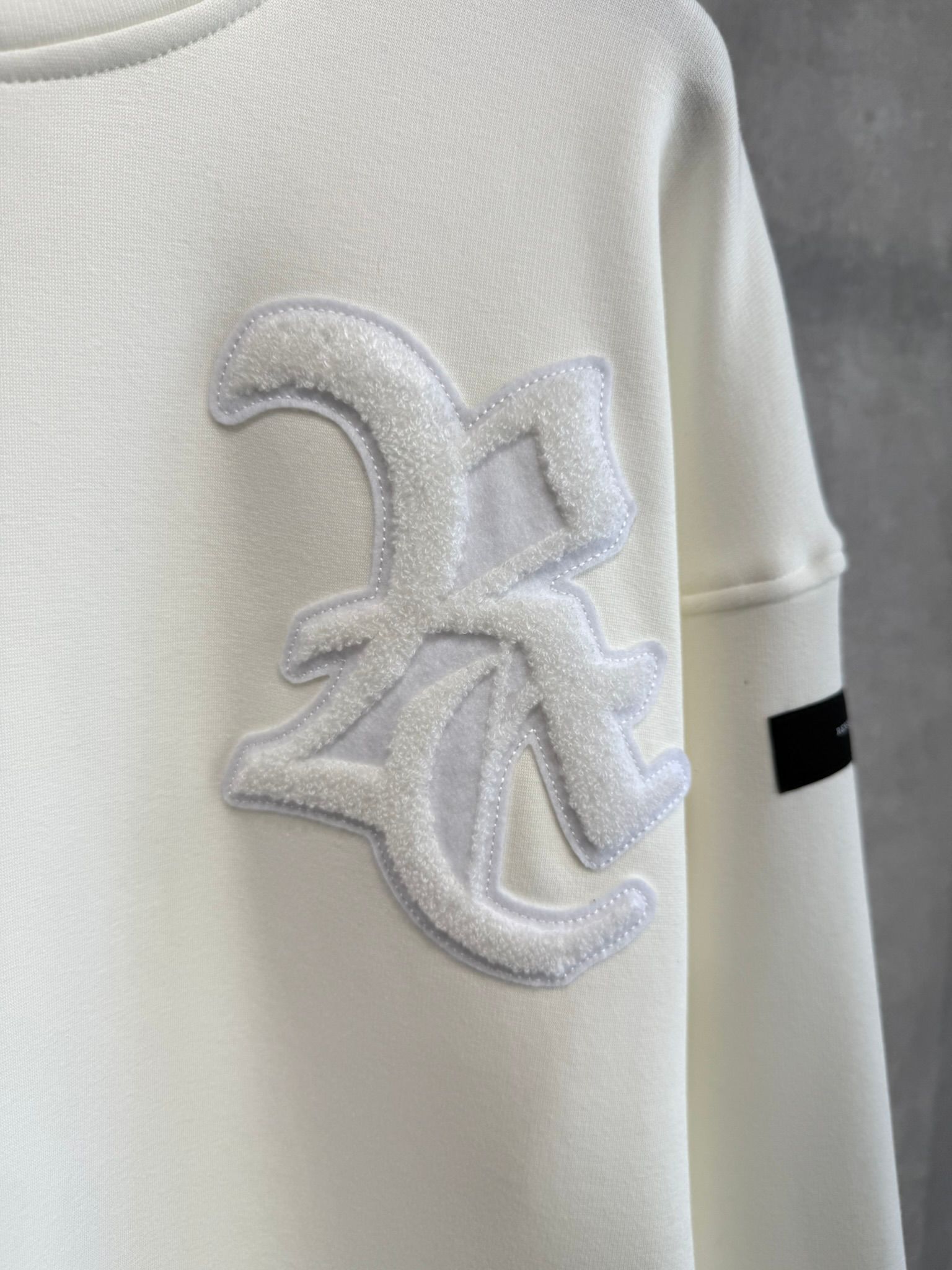 RC CHENILLE VELOURS FLEECE DROP TRAINER / RC38-C-004 / 裏起毛刺繍ワッペントレーナー / ホワイト