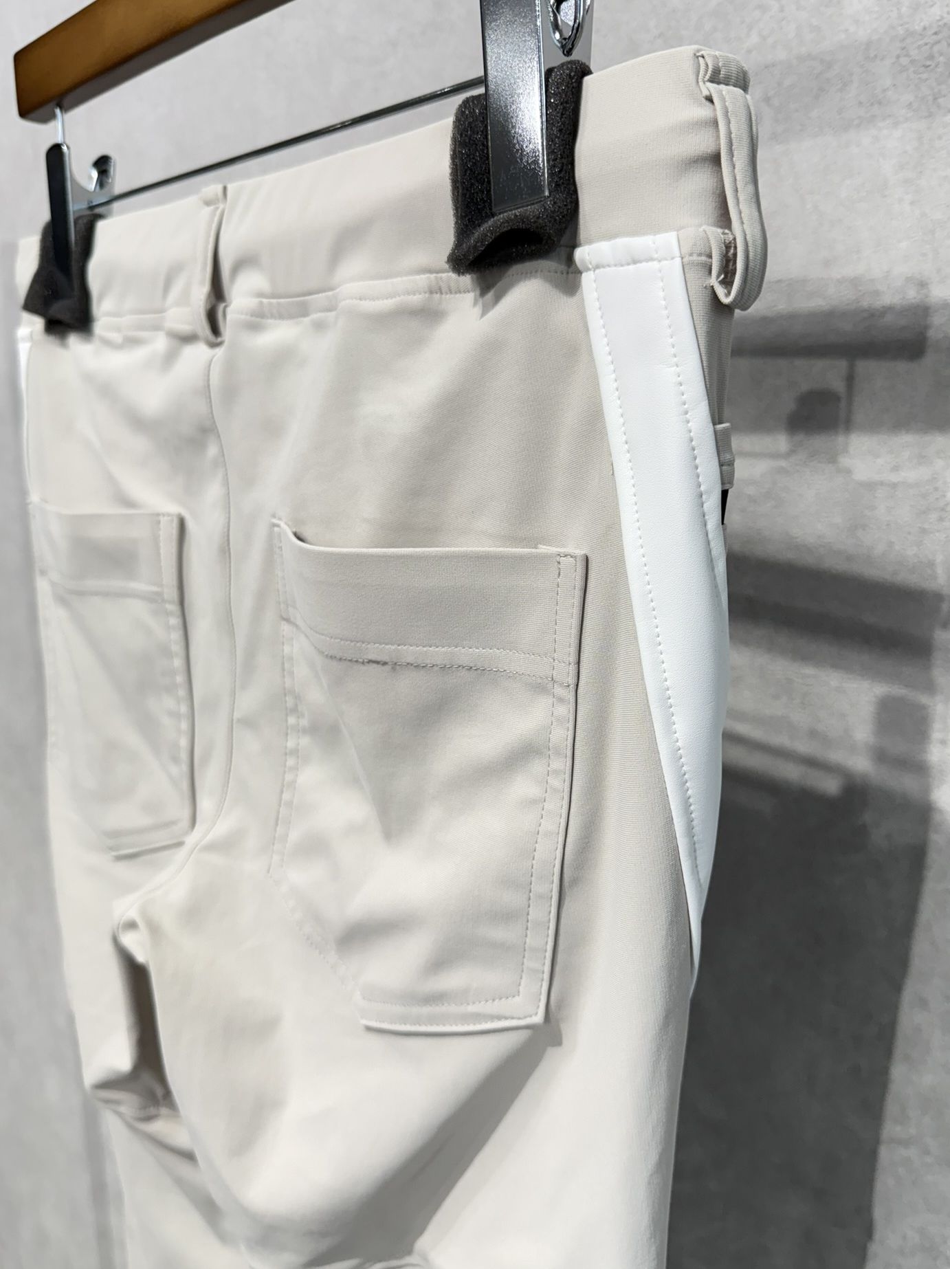 TYLER NYLON PANTS / RC36-ST-026 / レザーラインナイロンパンツ / グレージュ