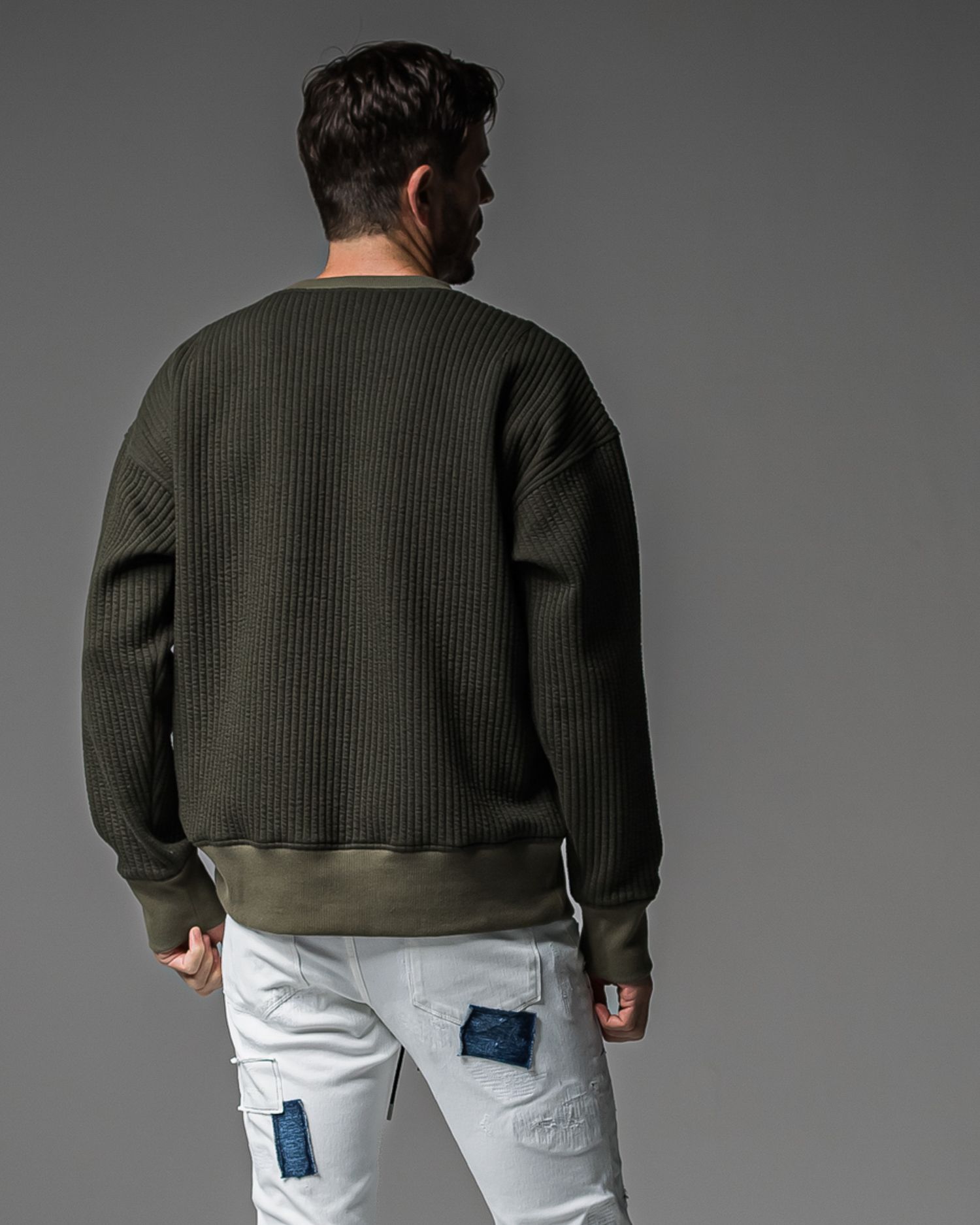 STRIPE QUILTING DROP TRAINER / RC37-C-003 / ストライプキルティングトレーナー / カーキ (9月下旬入荷予定)