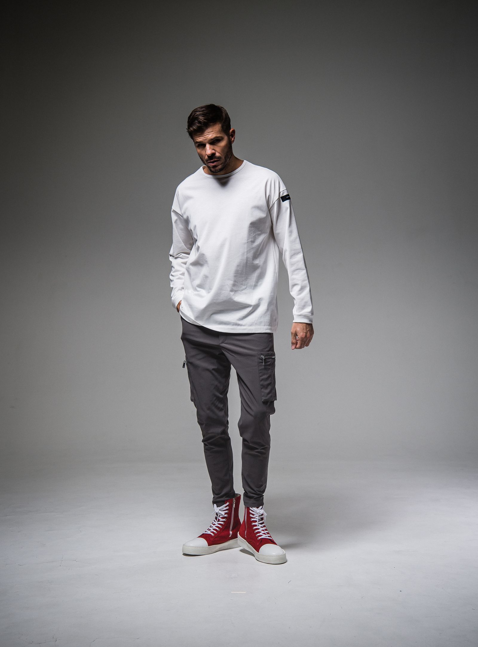 RESOUND CLOTHING ホワイト長袖カットソー RESOUND CLOTHING - BACK ID ROGO LONG SLEEVE / RC25-T-001