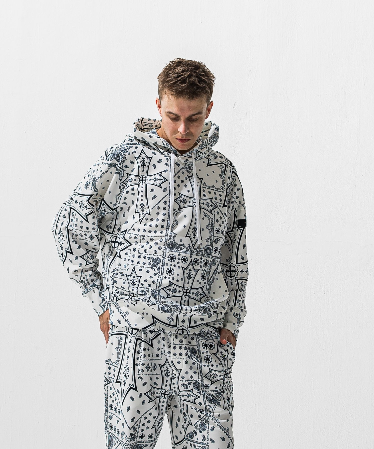 OVER HOODIE / RC42-C-011 / プルオーバーパーカー / クロスホワイト (1月上旬入荷予定)