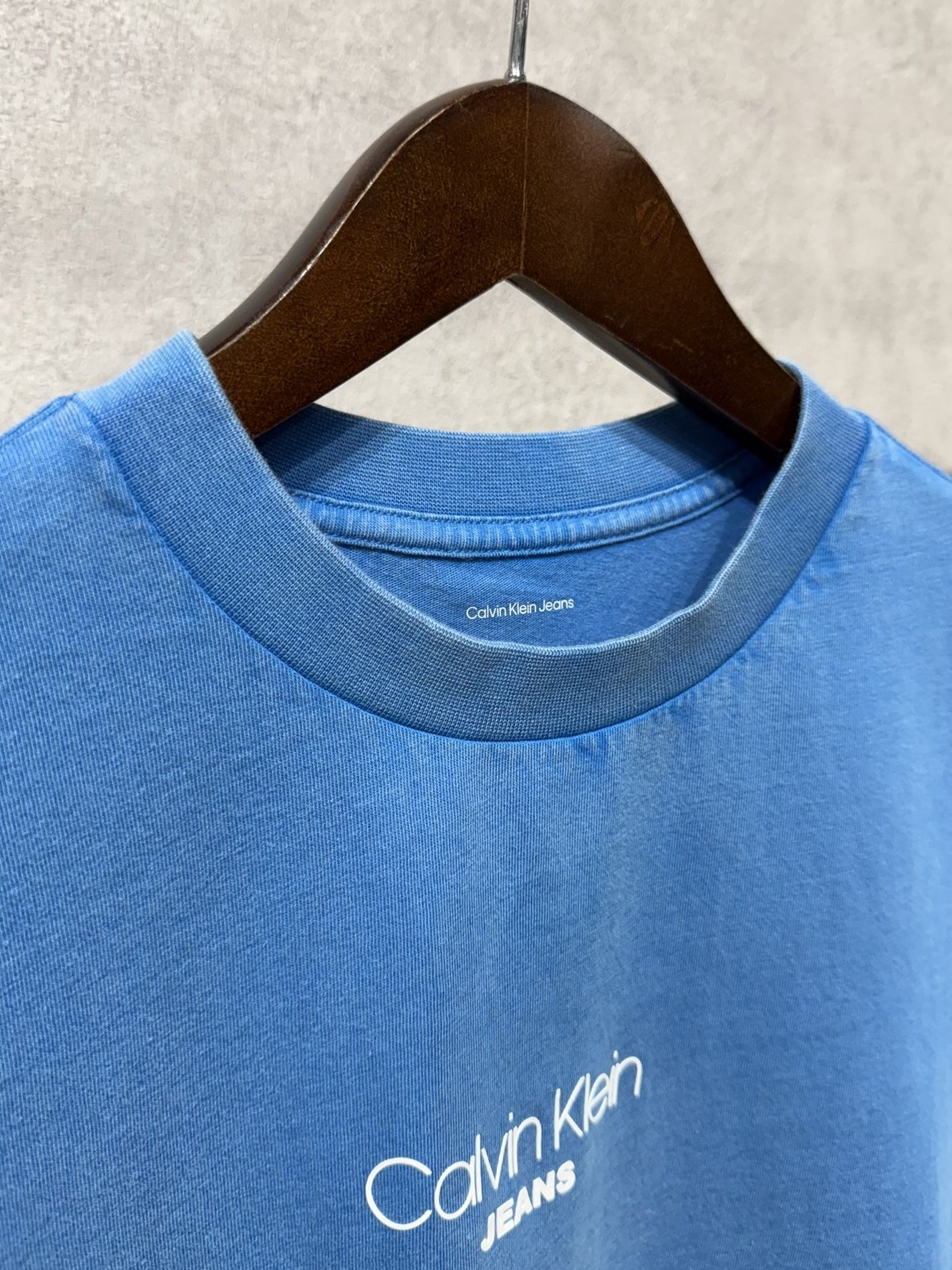 ショートスリーブ 20sアシッドウォッシュグラフィッククルーネックTシャツ / 4RB824G / CFM(ブルー)