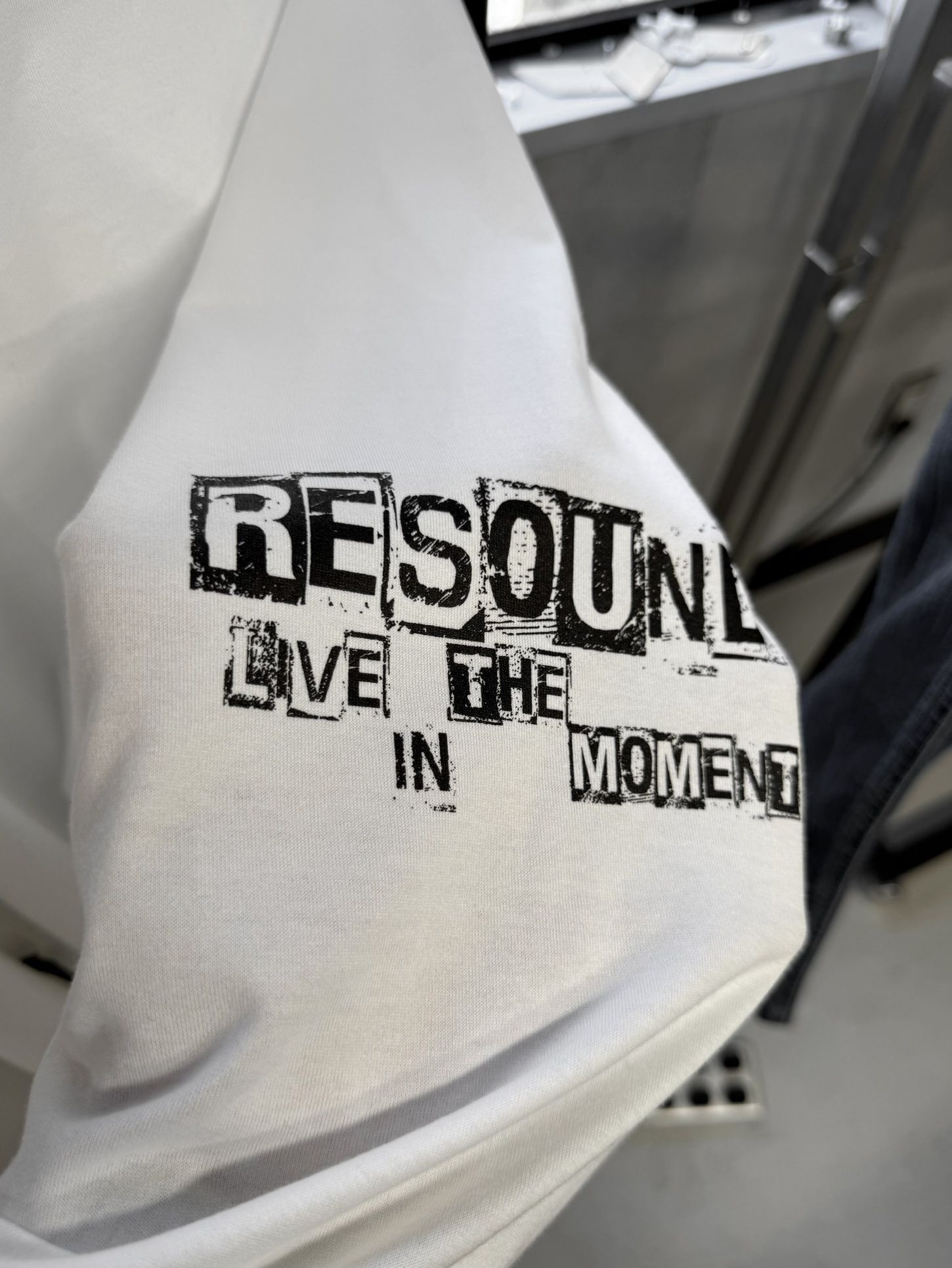 UK OVER LONGSLEEVE TEE / RC41-T-002 / オーバーサイズ長袖ロゴプリントTシャツ / ホワイト (7月中旬入荷予定)