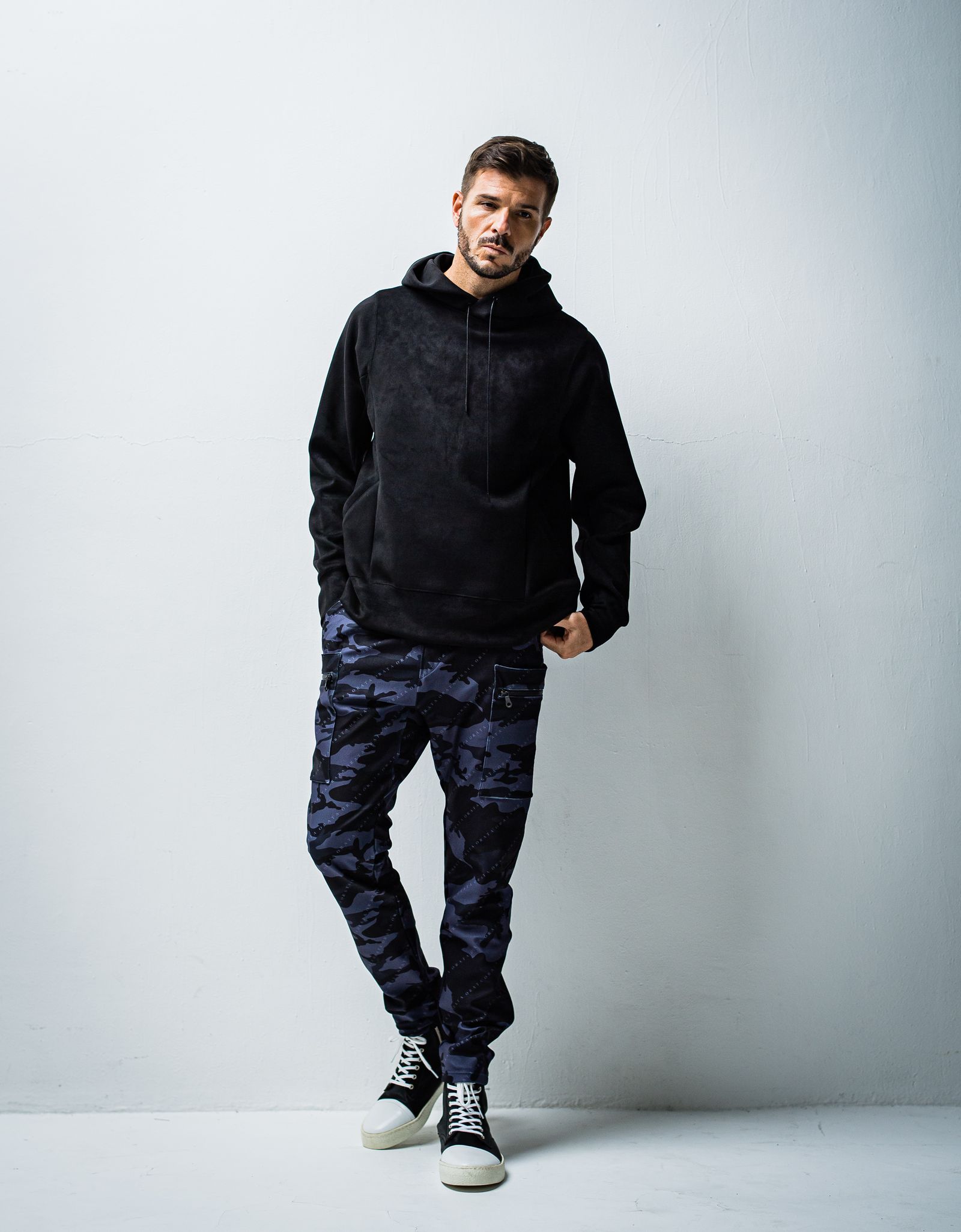 ORATA - PULLOVER HOODIE / OR1-C-003 / プルオーバーパーカー