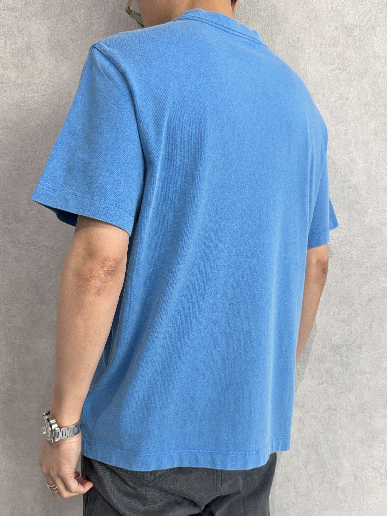 ショートスリーブ 20sアシッドウォッシュグラフィッククルーネックTシャツ / 4RB824G / CFM(ブルー)