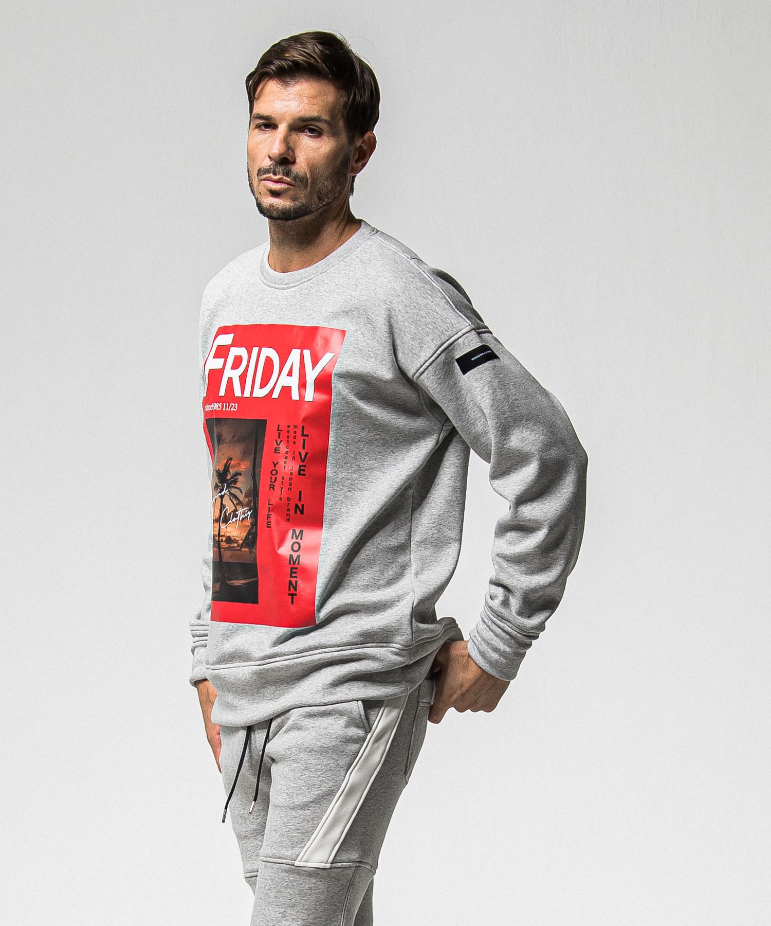 【FRIDAYコラボ】 FRIDAY OLD COVER VELOURS FLEECE TRAINER / RCF1-C-002 / 裏起毛FRIDAYオールドカバートレーナー / グレー (11月上旬入荷予定)