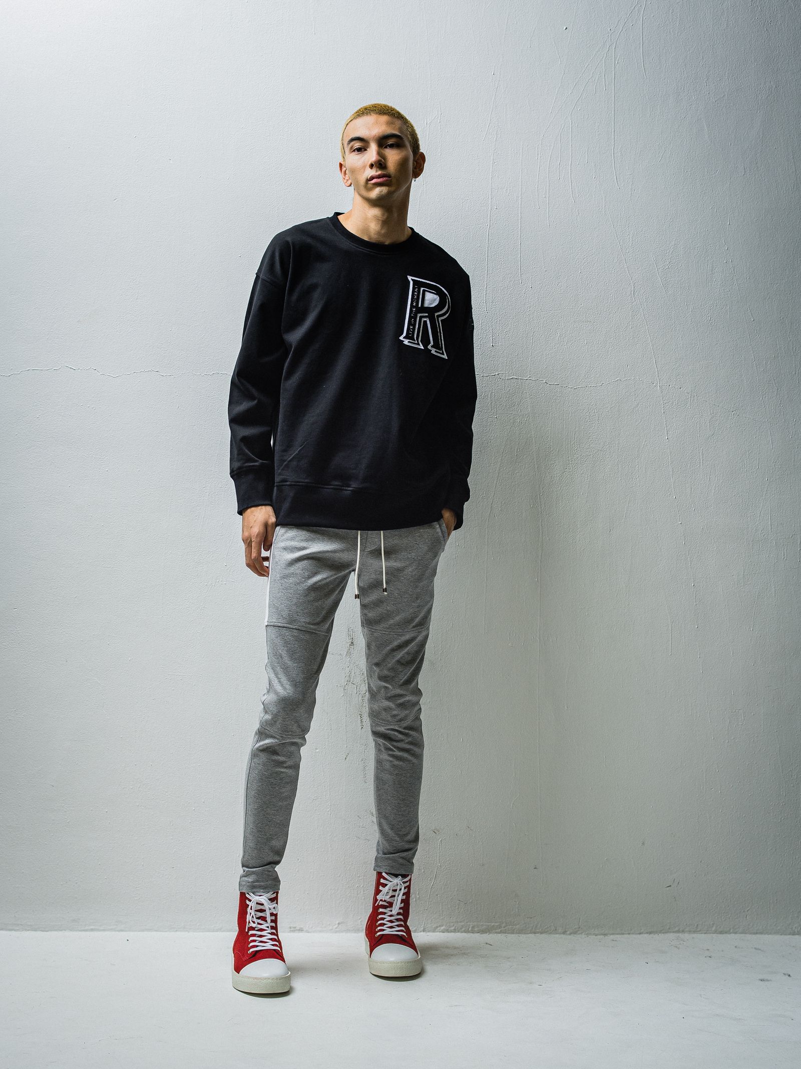WAPPEN DROP TRAINER / RC27-C-005 / 刺繍ワッペントレーナー / ブラック