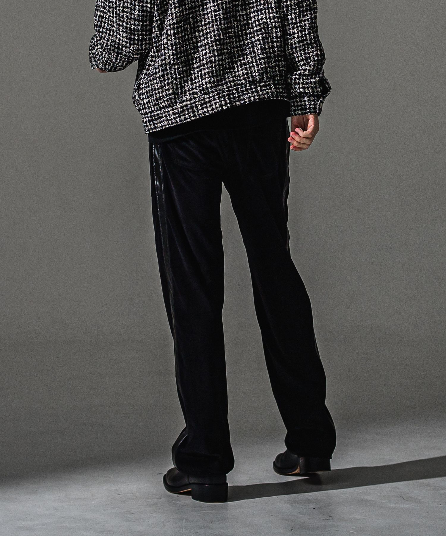 VELOUR SEMIWIDE TUCK PT / RC41-ST-044 / ベロアセミワイドタックパンツ / ブラック (9月中旬入荷予定)