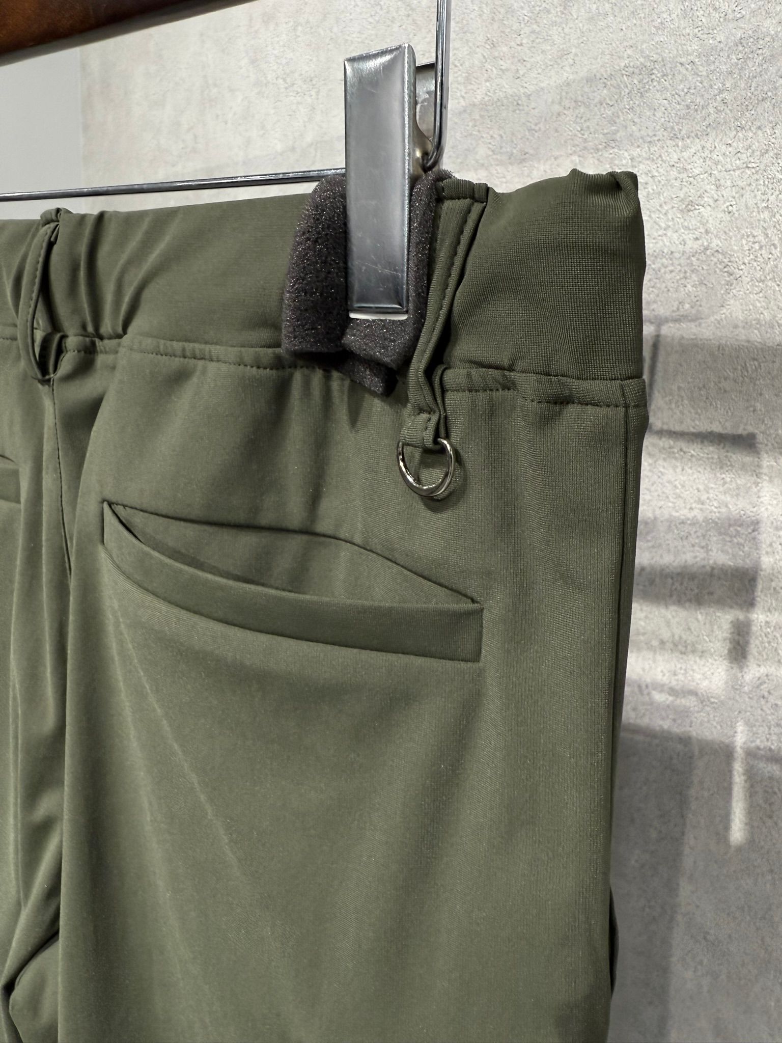 DARRELL CARGO SHORTS / RC36-HP-005 / ナイロンカーゴショーツ / カーキ