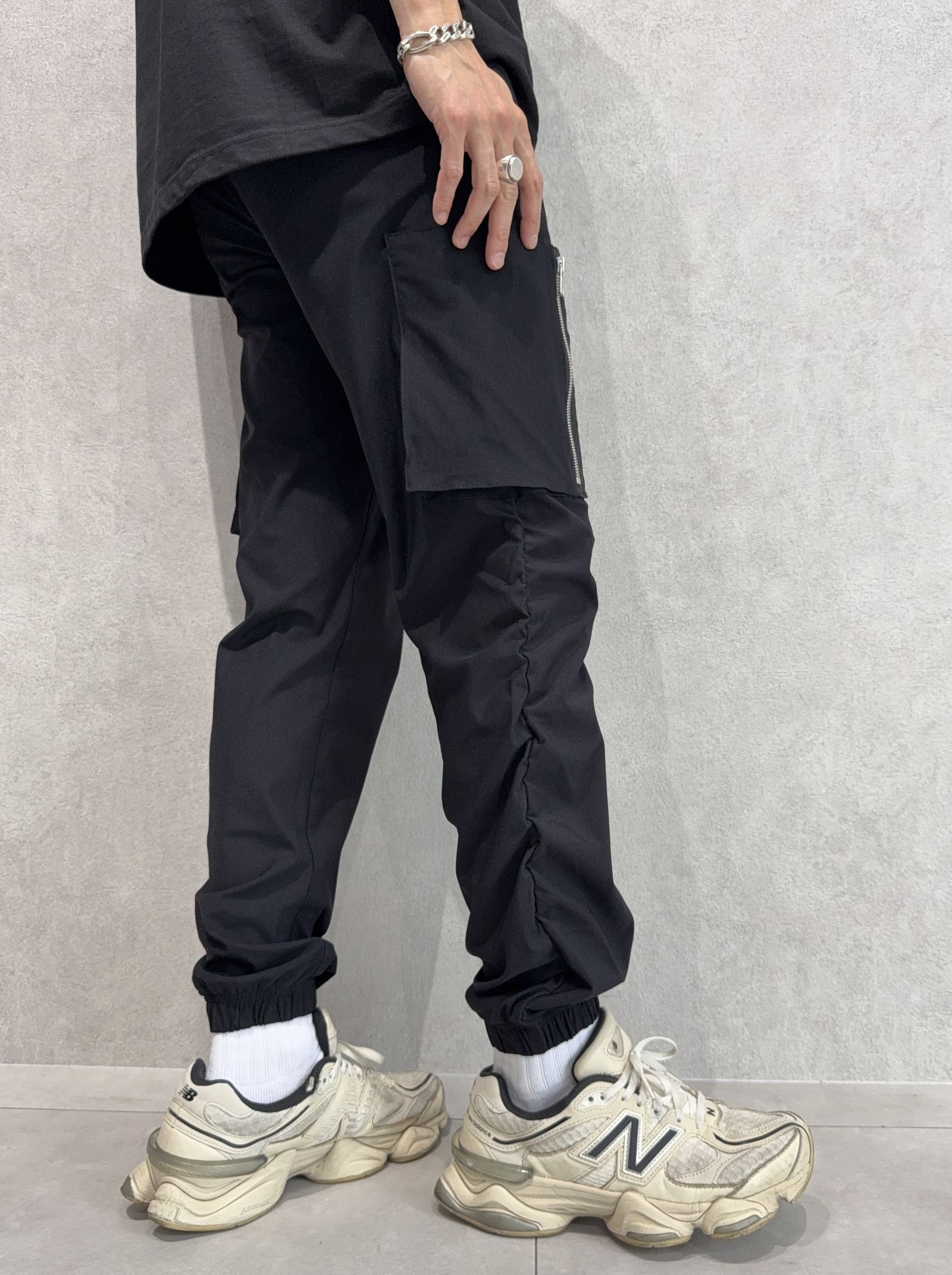 DAVID NYLON CARGO PANTS / RC40-ST-040 / ミリタリーナイロン裾ゴムカーゴパンツ / ブラック