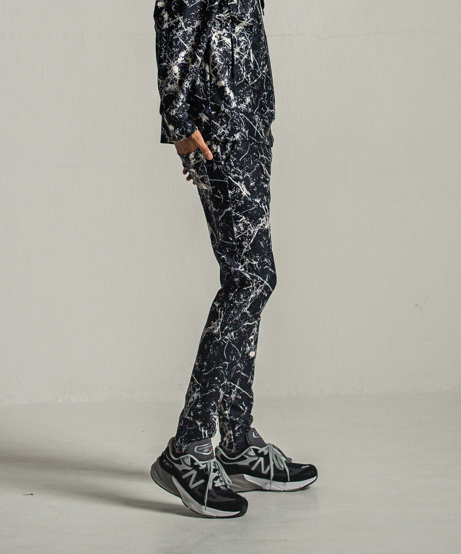 CHRIS EASY PANTS / RC34-ST-016 / ペイント柄イーシーパンツ / ブラック