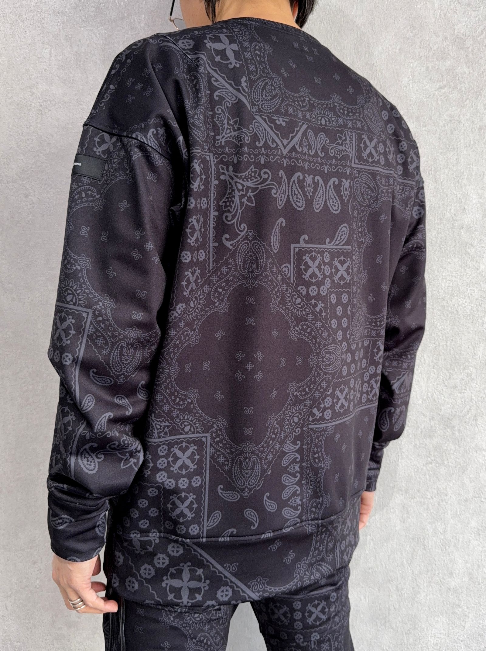 PAISLEY BACK FLEECE DROP TRAINER / RC38-C-008 / 裏起毛ペイズリートレーナー / ブラック