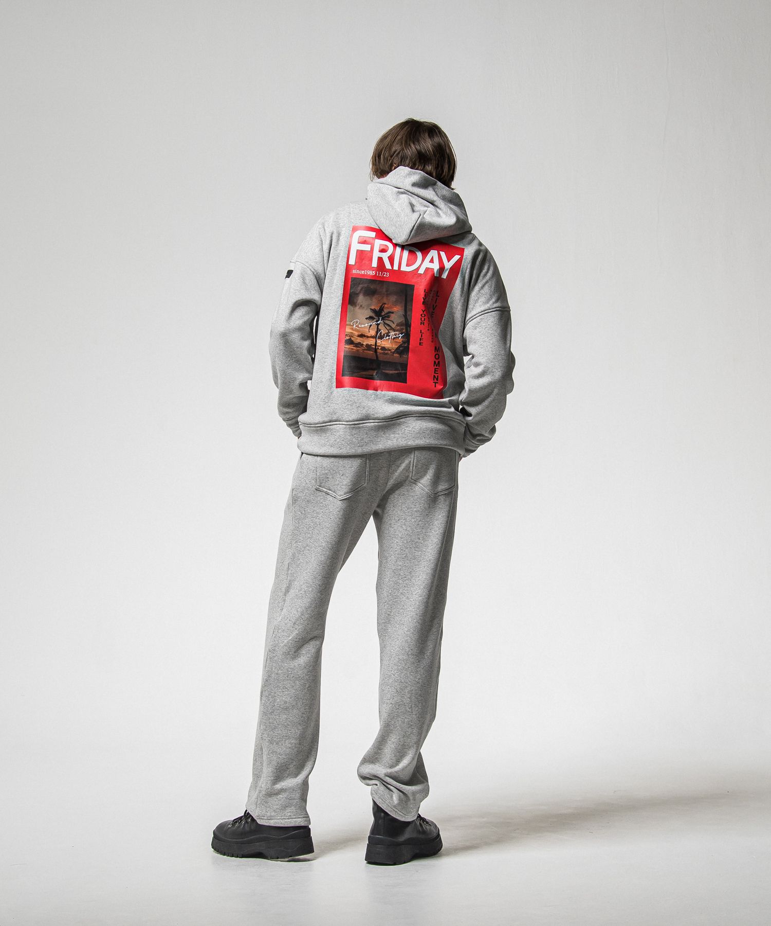 【FRIDAYコラボ】 FRIDAY OLD COVER VELOURS FLEECE TRAINER / RCF1-C-001 / 裏起毛FRIDAYオールドカバートレーナー / グレー (11月上旬入荷予定)