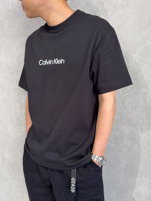 【Calvin Klein】定番ロゴTシャツ×【RESOUND】新作ダブルニーデニム