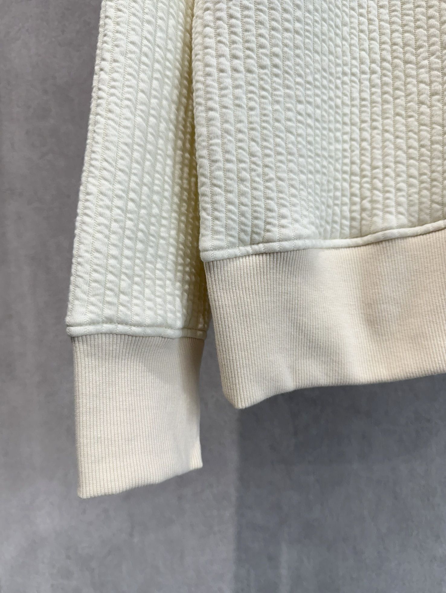 STRIPE QUILTING DROP TRAINER / RC37-C-003 / ストライプキルティングトレーナー / オフホワイト