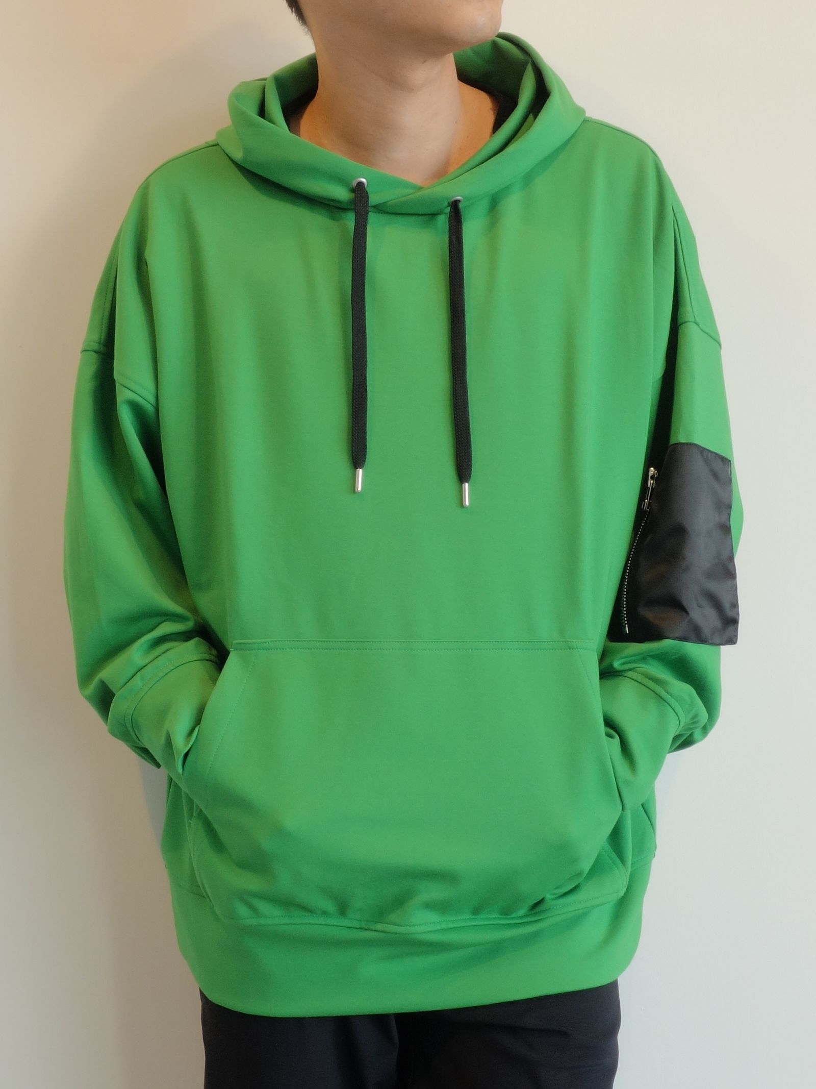 MILITARY POCKET LOOSE HOODIE / RC25-C-005 / ミリタリーポケットパーカー / グリーン