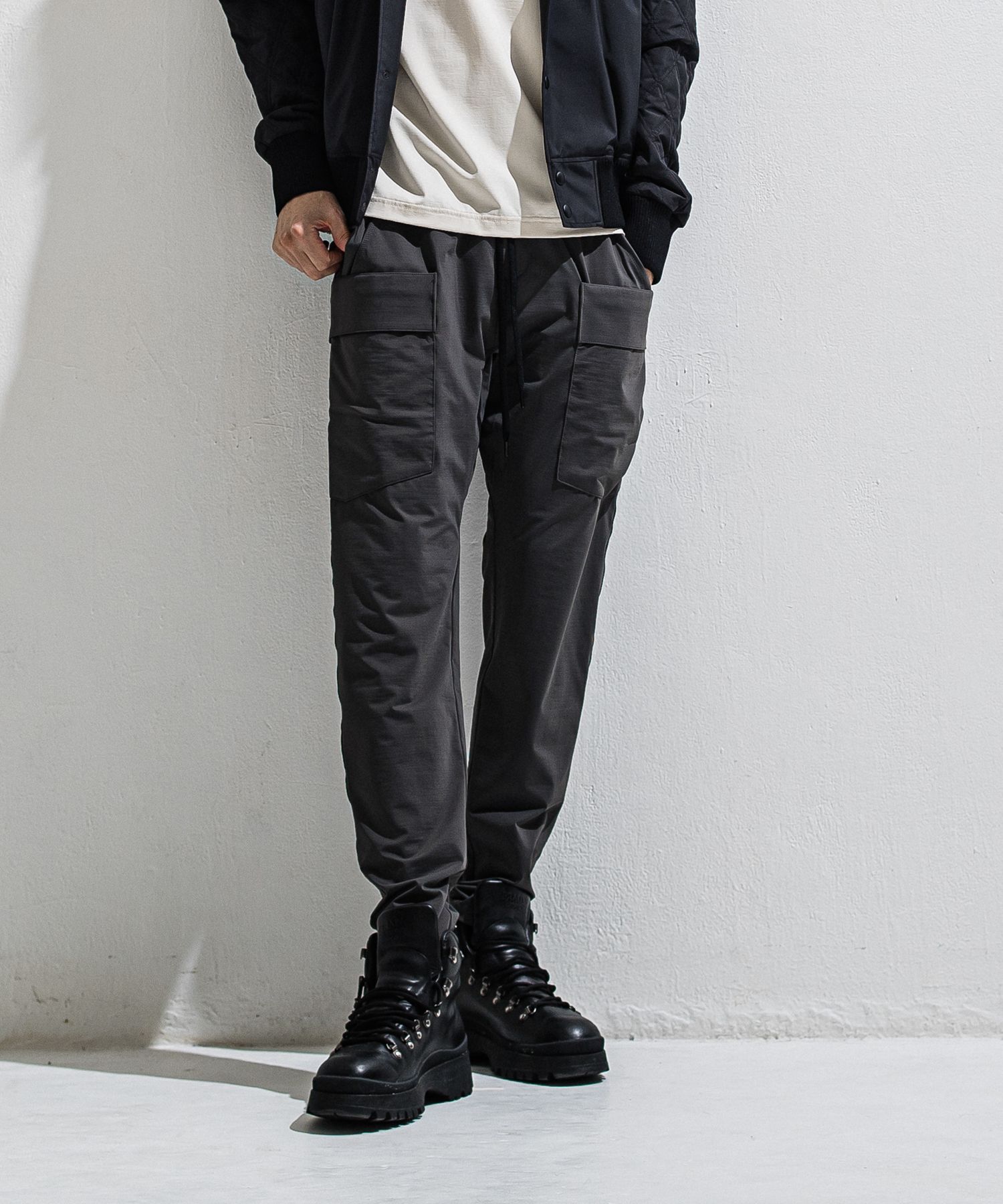 GR PT / DP1-ST-004 / ナイロンギアカーゴパンツ / チャコール (3月中旬入荷予定)