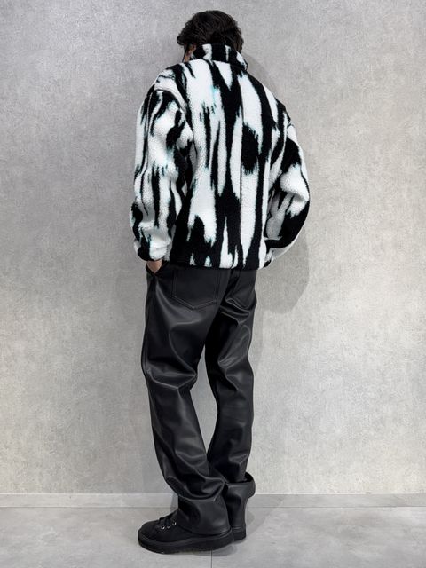 カルバンクライン新作×RESOUND別注レザーワイドパンツ